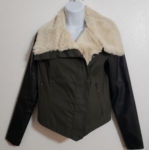 Roxy light jacket